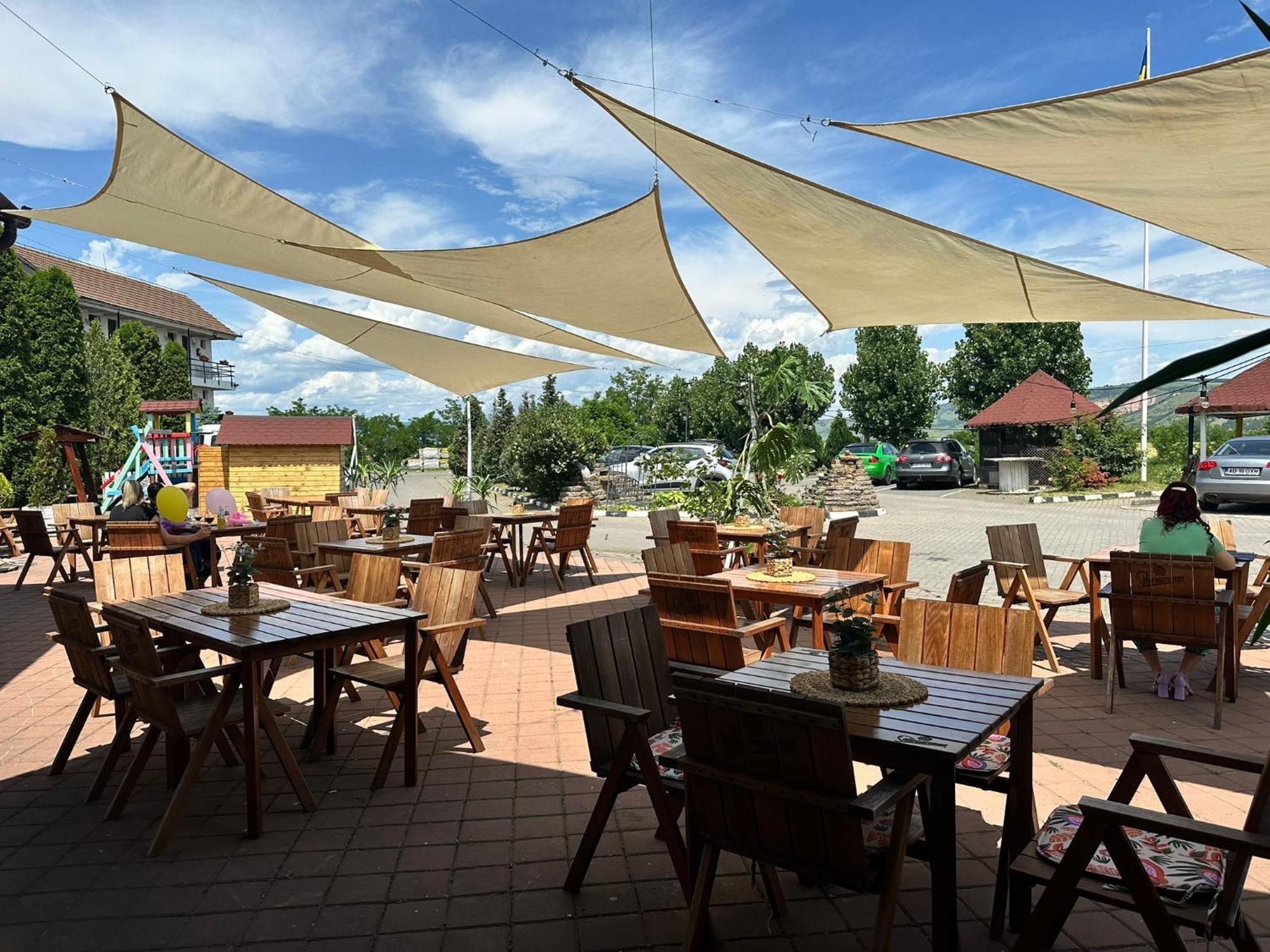 Motel Dacia Sebeş Zewnętrze zdjęcie